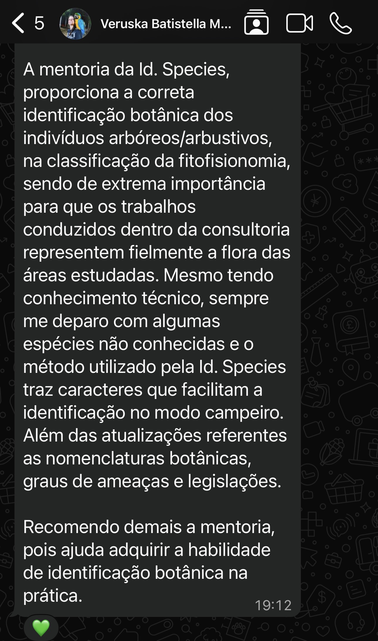 Print de depoimento positivo sobre identificação botânica em campo